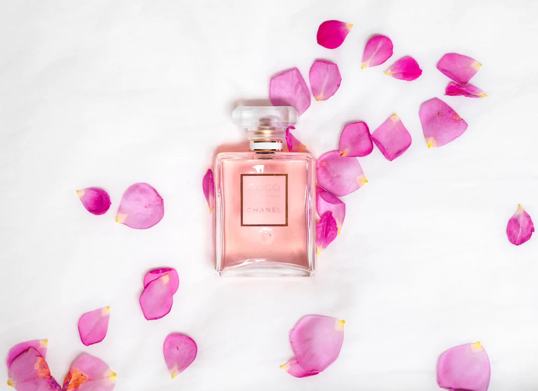 Natural vs. Synthetic Fragrances The Ultimate Fragrance Showdown