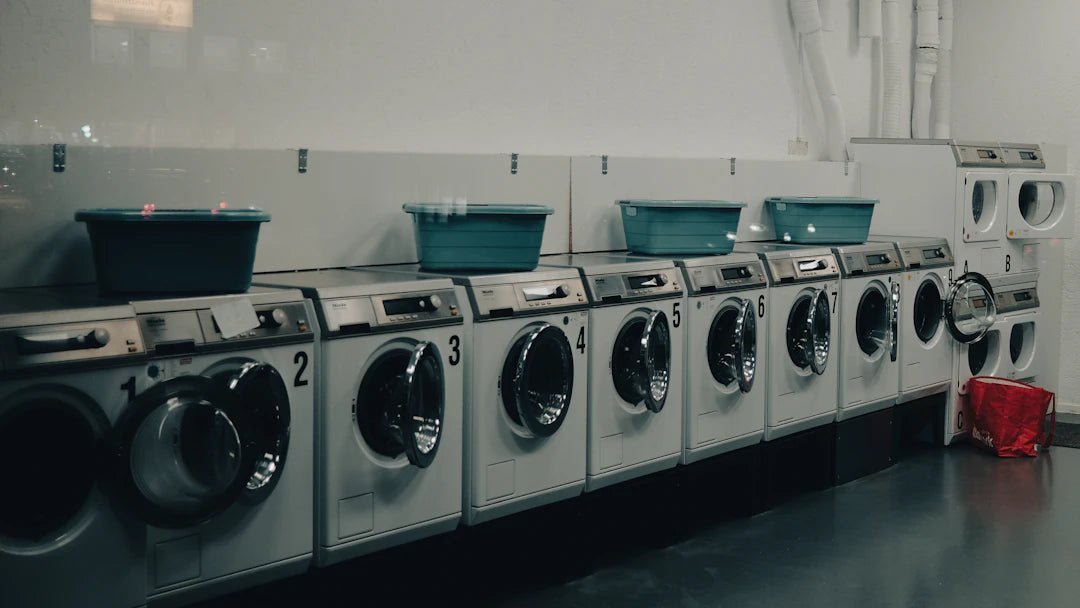 The Fascinating Journey of Laundry Scents Through Time - Clean Guy