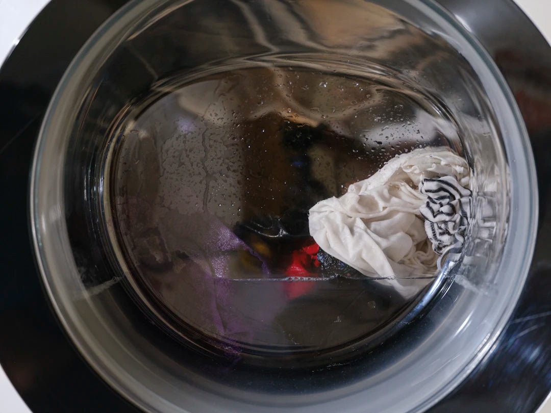 The Evolution of Laundry Detergent Fragrances - Clean Guy